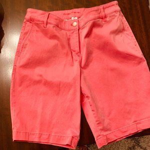 Tommy Bahama 9" inseam ladies shorts